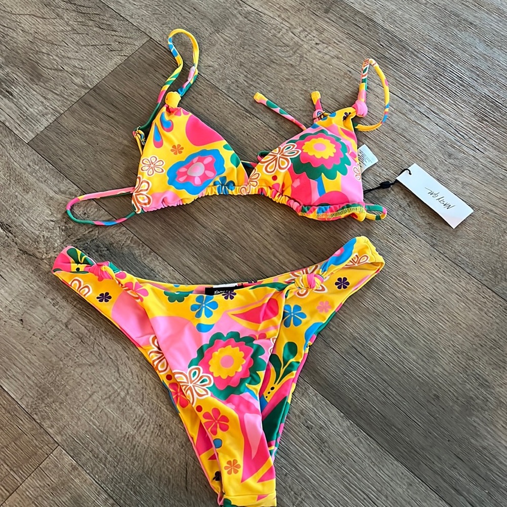 Retro floral knot triangle bikini set